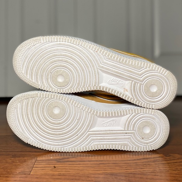 Nike AF1 Low 3D Chenille Swoosh Muted Bronze - Picture 7 of 8